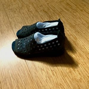 Coldwater Creek Blue Suede Sandal Shoes Size 9